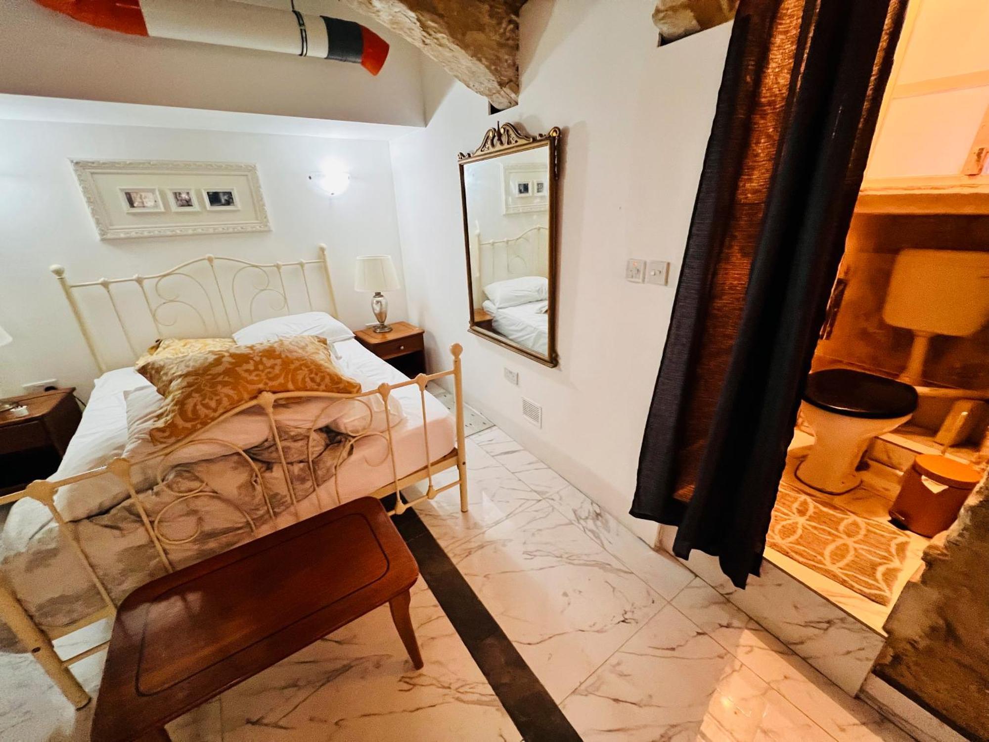 Charming Townhouse Prime Area Valletta 아파트 외부 사진