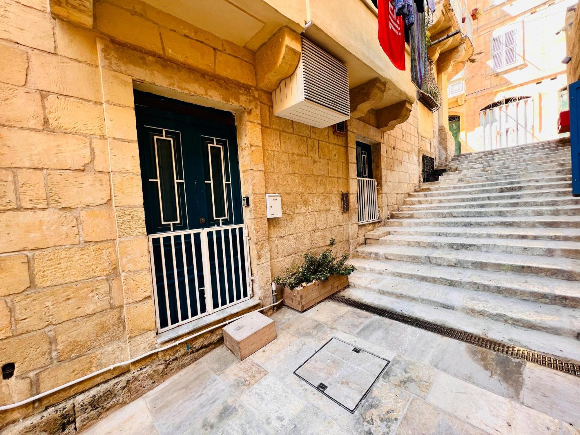 Charming Townhouse Prime Area Valletta 아파트 외부 사진