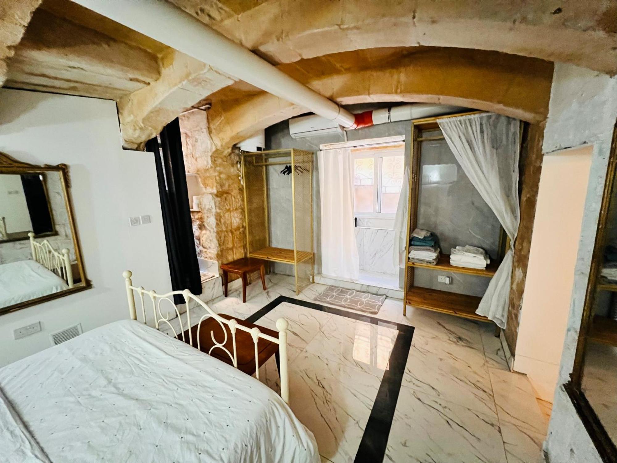 Charming Townhouse Prime Area Valletta 아파트 외부 사진